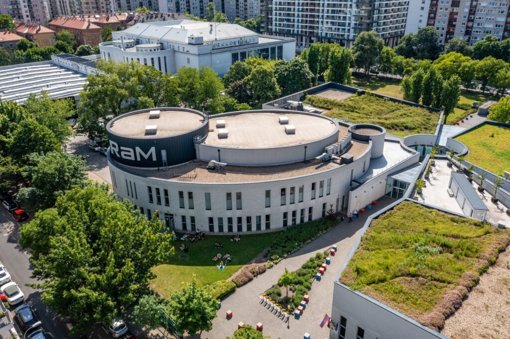 Miklós Radnóti Cultural Center